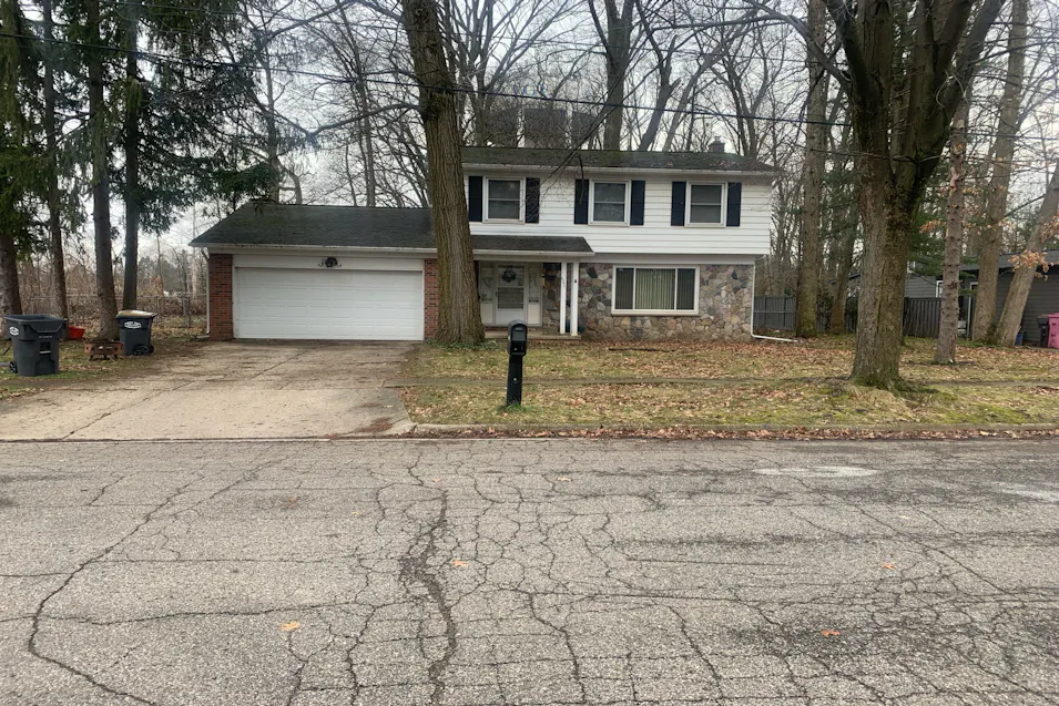 6546 Marlow St Portage, MI 49024, Kalamazoo County