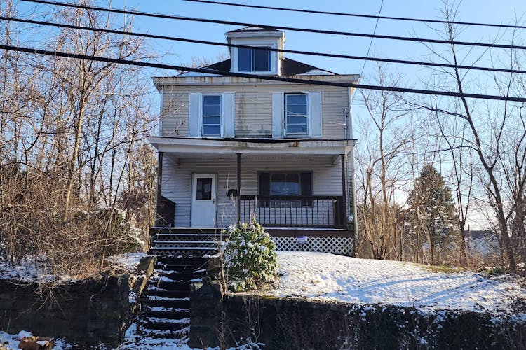 246 Coolspring Street Uniontown, PA 15401, Fayette County