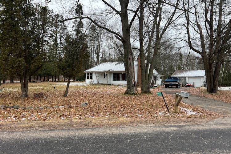 2846 Crescent Rd. Rhinelander, WI 54501, Oneida County