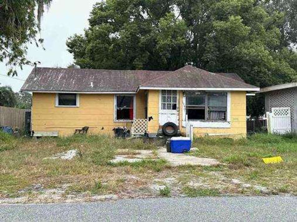 1540 Roselawn St SW Winter Haven, FL 33880, Polk County