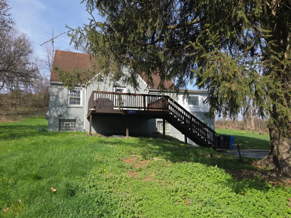 2060 Scenery Drive Elizabeth, PA 15037, Allegheny County