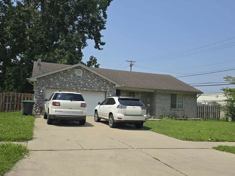 13416 McGuire Street Taylor, MI 48180, Wayne County