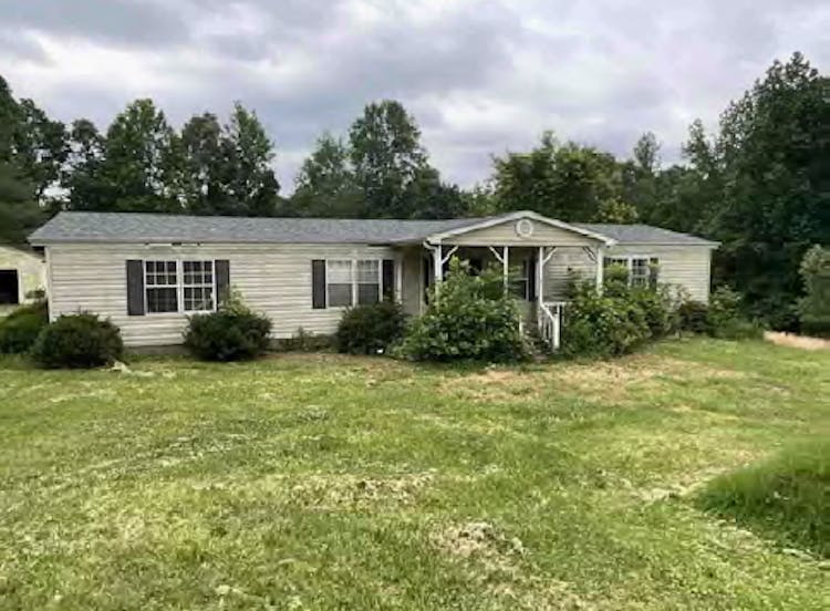 292 Leon Smith Ln Nortonville, KY 42442, Hopkins County