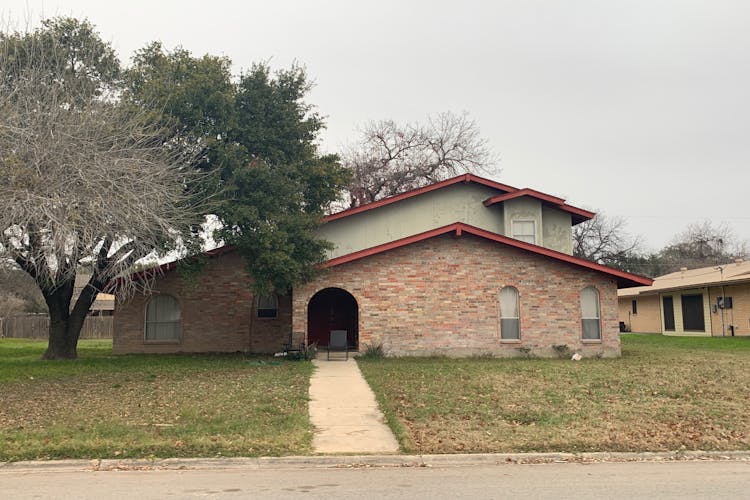 3 Donna Dr Uvalde, TX 78801, Uvalde County