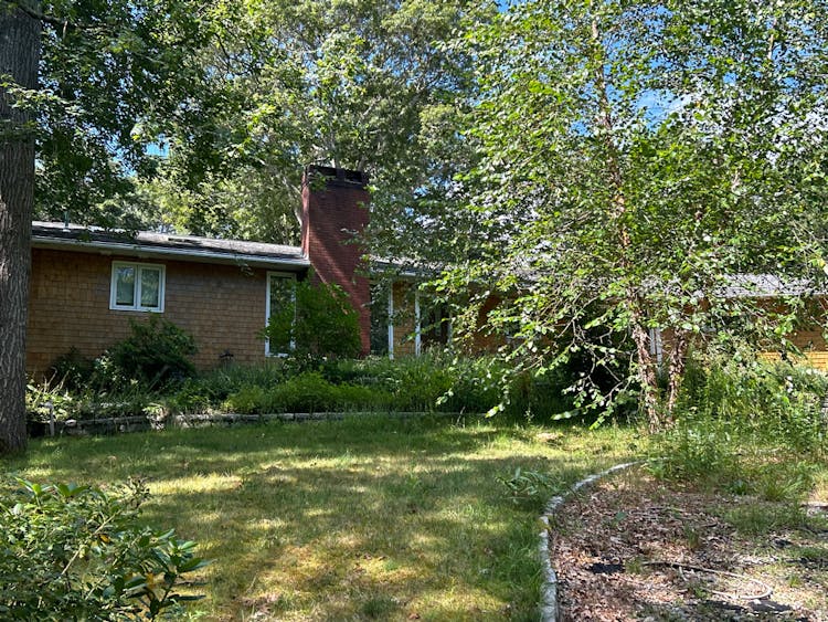 130 Sachem Drive Centerville, MA 02632, Barnstable County