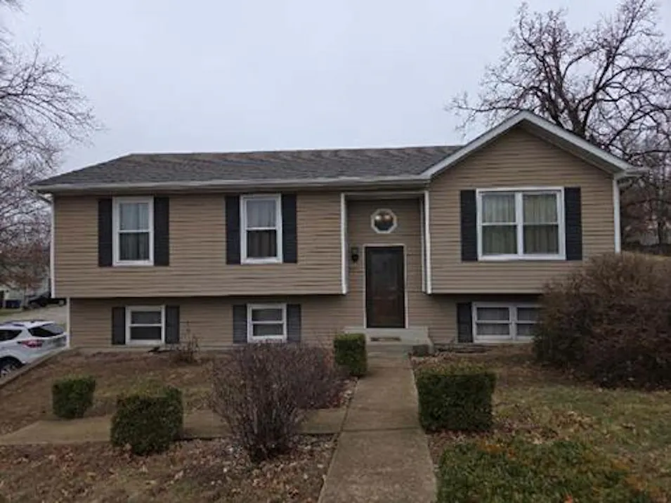 825 Wilshire Pl Herculaneum, MO 63048, Jefferson County