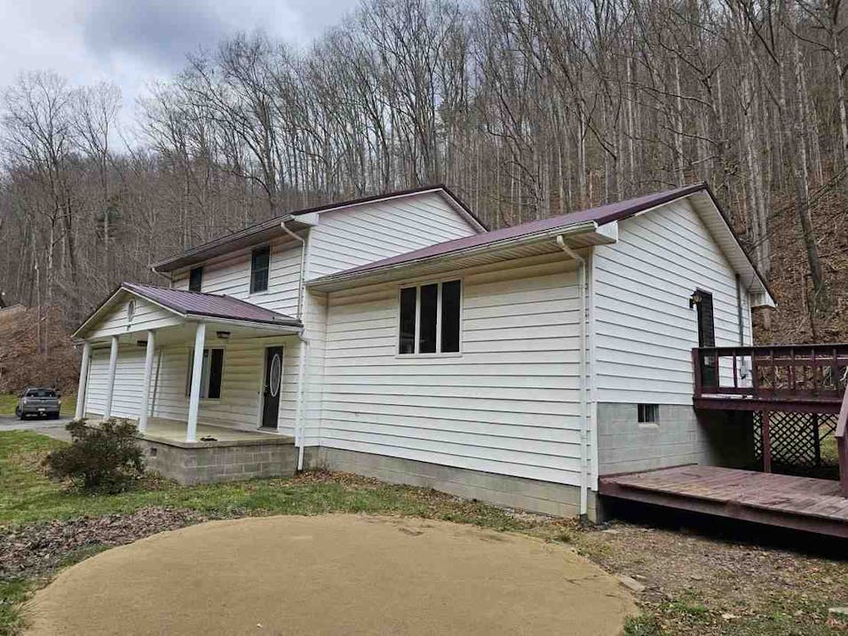5168 Whitman Creek Rd Whitman, WV 25652, Logan County