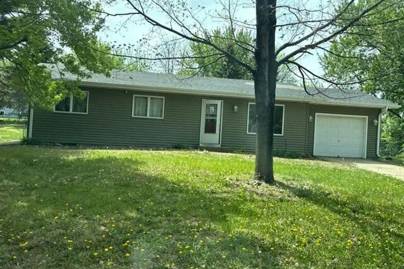 Johnny Ridge Rd, Faribault, MN 55021