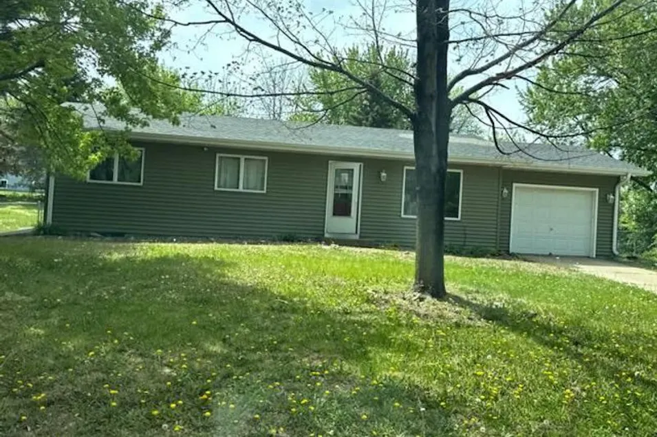 2419 Johnny Ridge Rd Faribault, MN 55021, Rice County
