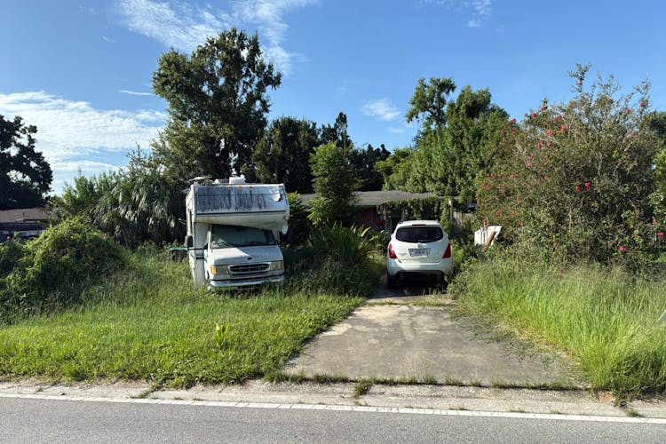 1216 Dickens Ave Orlando, FL 32809, Orange County