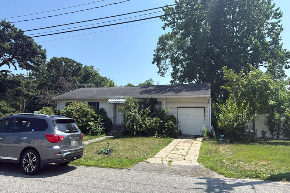 76 Schleigel Boulevard Farmingdale, NY 11735, Suffolk County