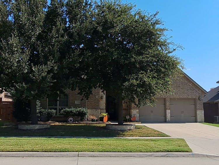 8330 Flintrock Dr Frisco, TX 75036, Denton County