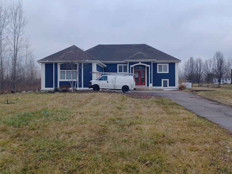 4251 E Maple Ave Grand Blanc, MI 48439, Genesee County