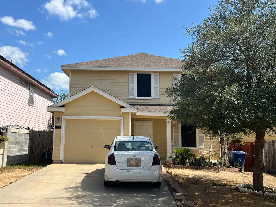 2513 Alegria St Laredo, TX 78046, Webb County