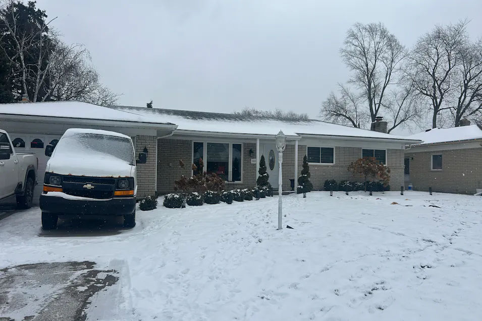 36820 Maas Dr Sterling Heights, MI 48312-2839, Macomb County
