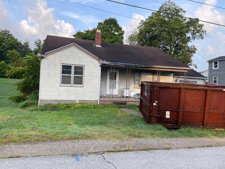 105 Ashurst St Somerset, KY 42501, Pulaski County