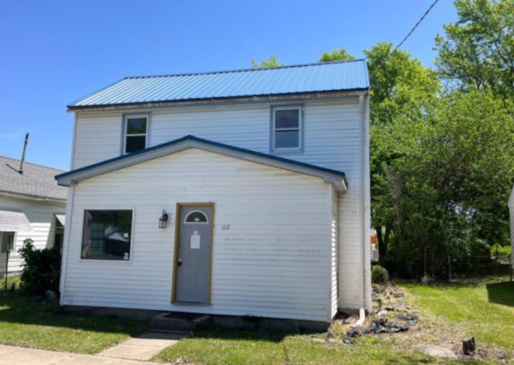 122 N Runkle St Hanna City, IL 61536, Peoria County