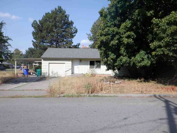 2205 N Hutchinson Rd Spokane Valley, WA 99212, Spokane County