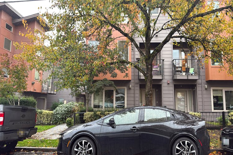 8084 N Burlington Ave Portland, OR 97203, Multnomah County