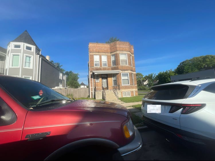 656 N Lockwood Ave Chicago, IL 60644, Cook County