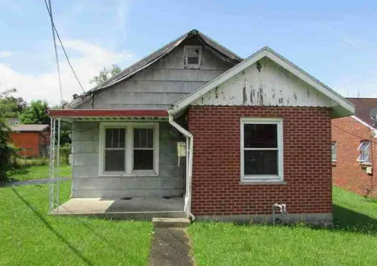 E 326 Prince St, Beckley, WV 25801, Raleigh County | Auction.com