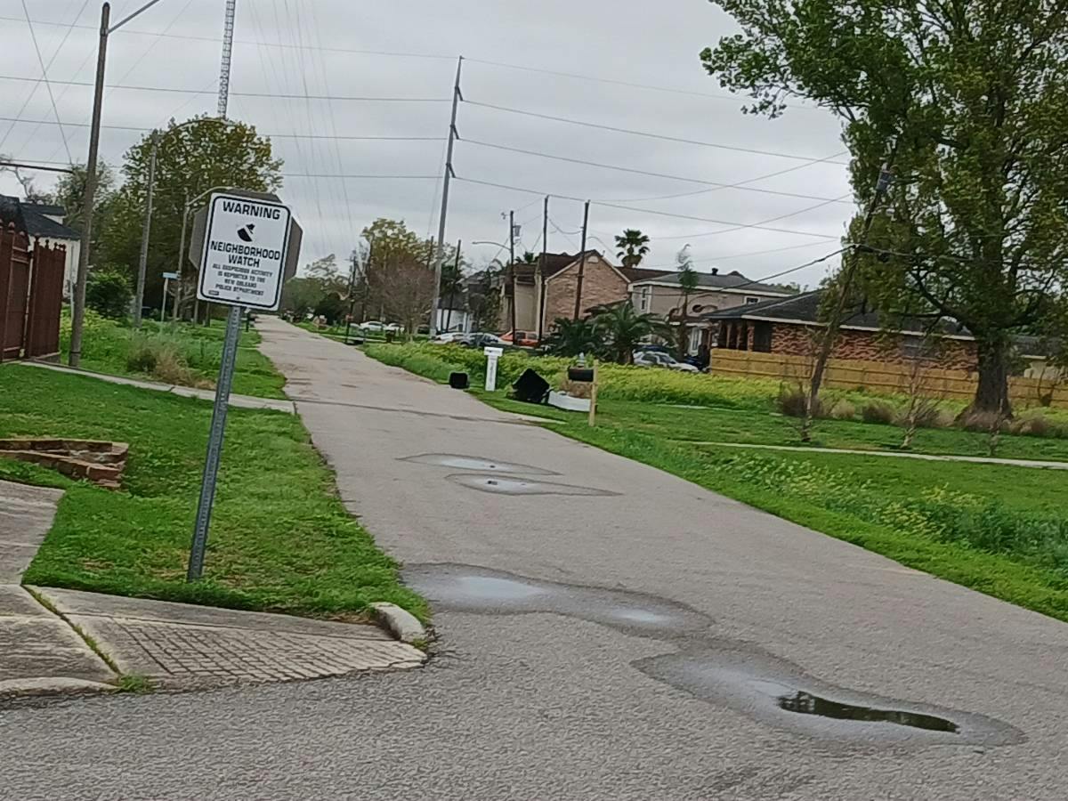 Memorial Park Dr, New Orleans, LA 70114