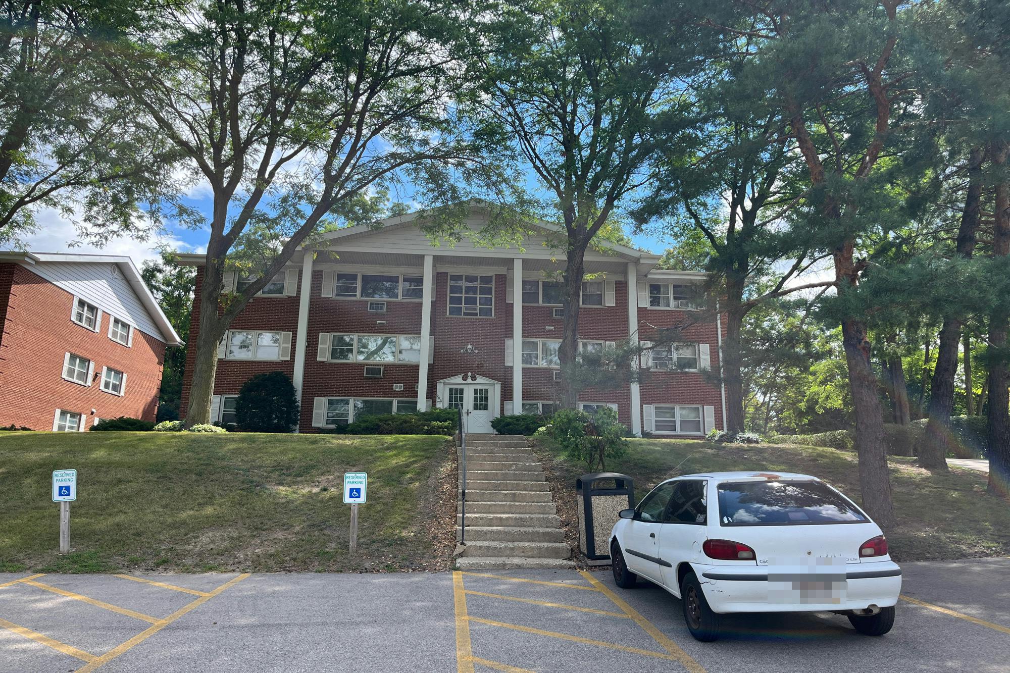 Country Club Dr, Lake Geneva, WI 53147