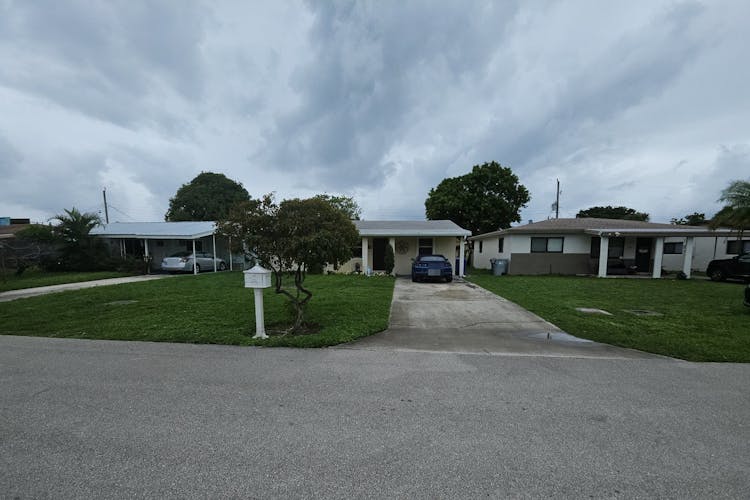 3731 NE 16th Ter Pompano Beach, FL 33064, Broward County