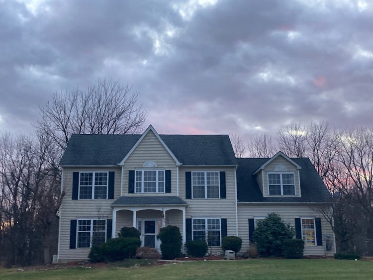 8 Old Canal Rd Washington, NJ 07882, Warren County