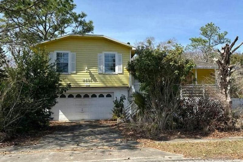 Seminole Ave, Oviedo, FL 32765