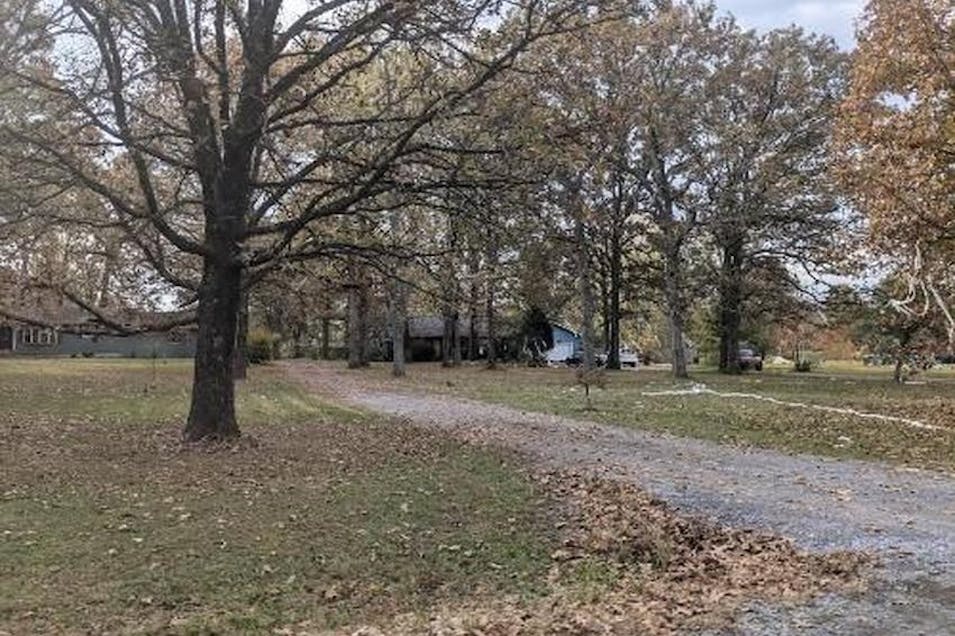 13270 Harmony Church Rd West Frankfort, IL 62896, Williamson County