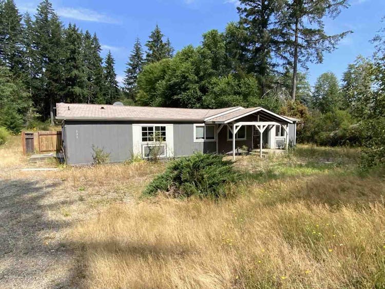 131 E Rasor Pl Belfair, WA 98528, Mason County