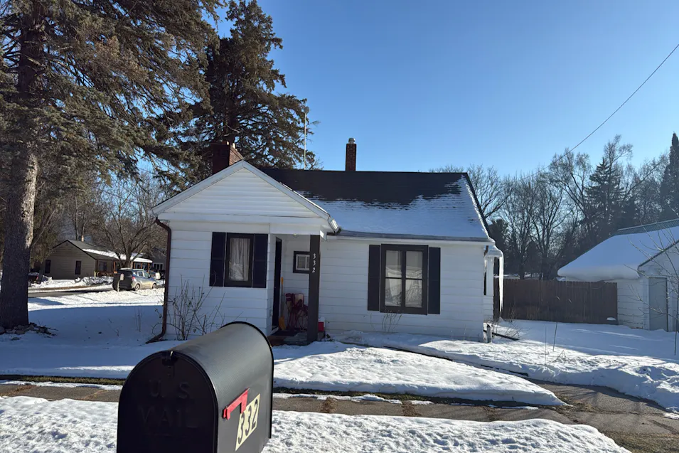 332 Evergreen St Sheridan, MI 48884, Montcalm County