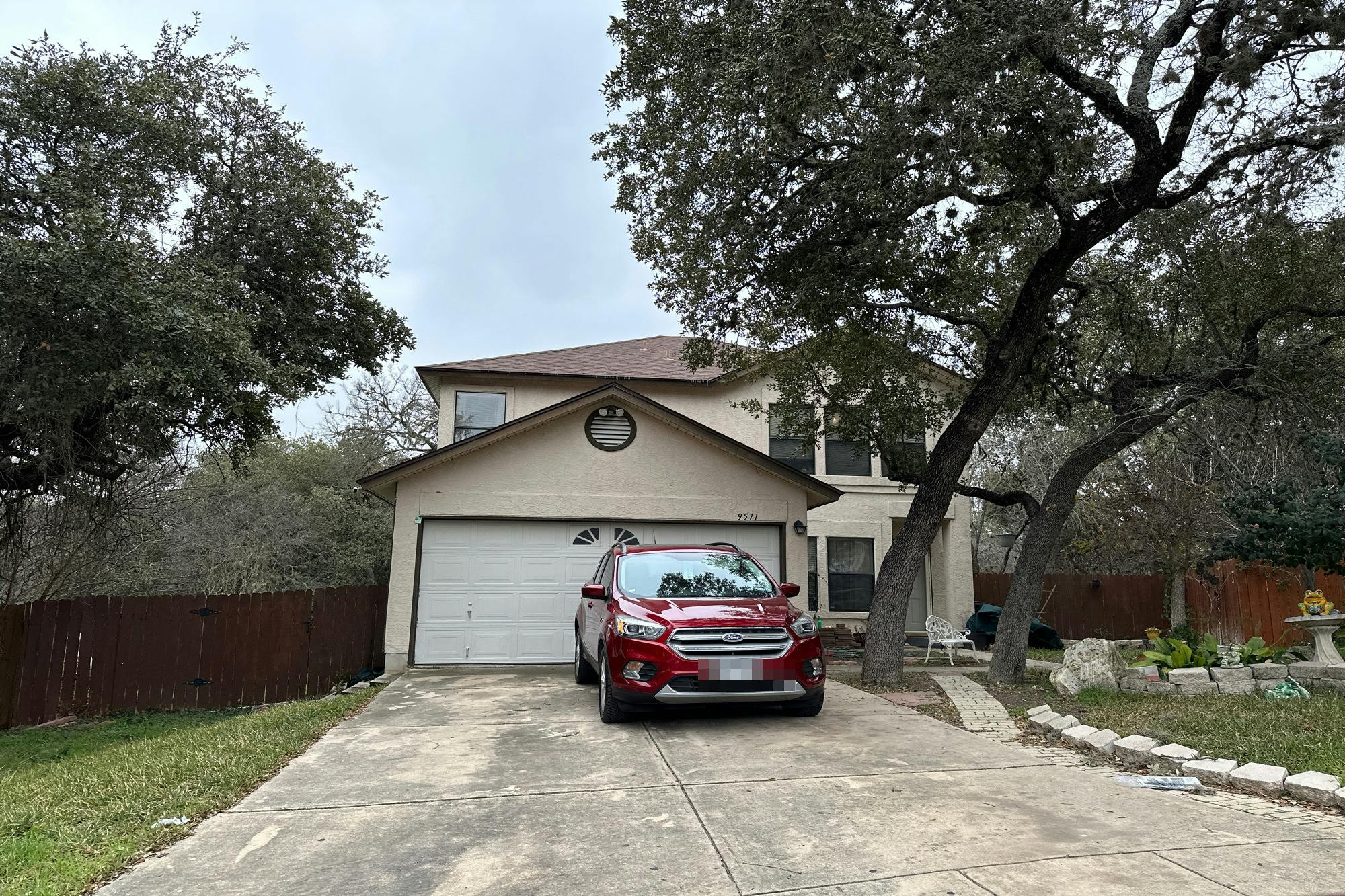Sandy Elms , San Antonio, TX 78251