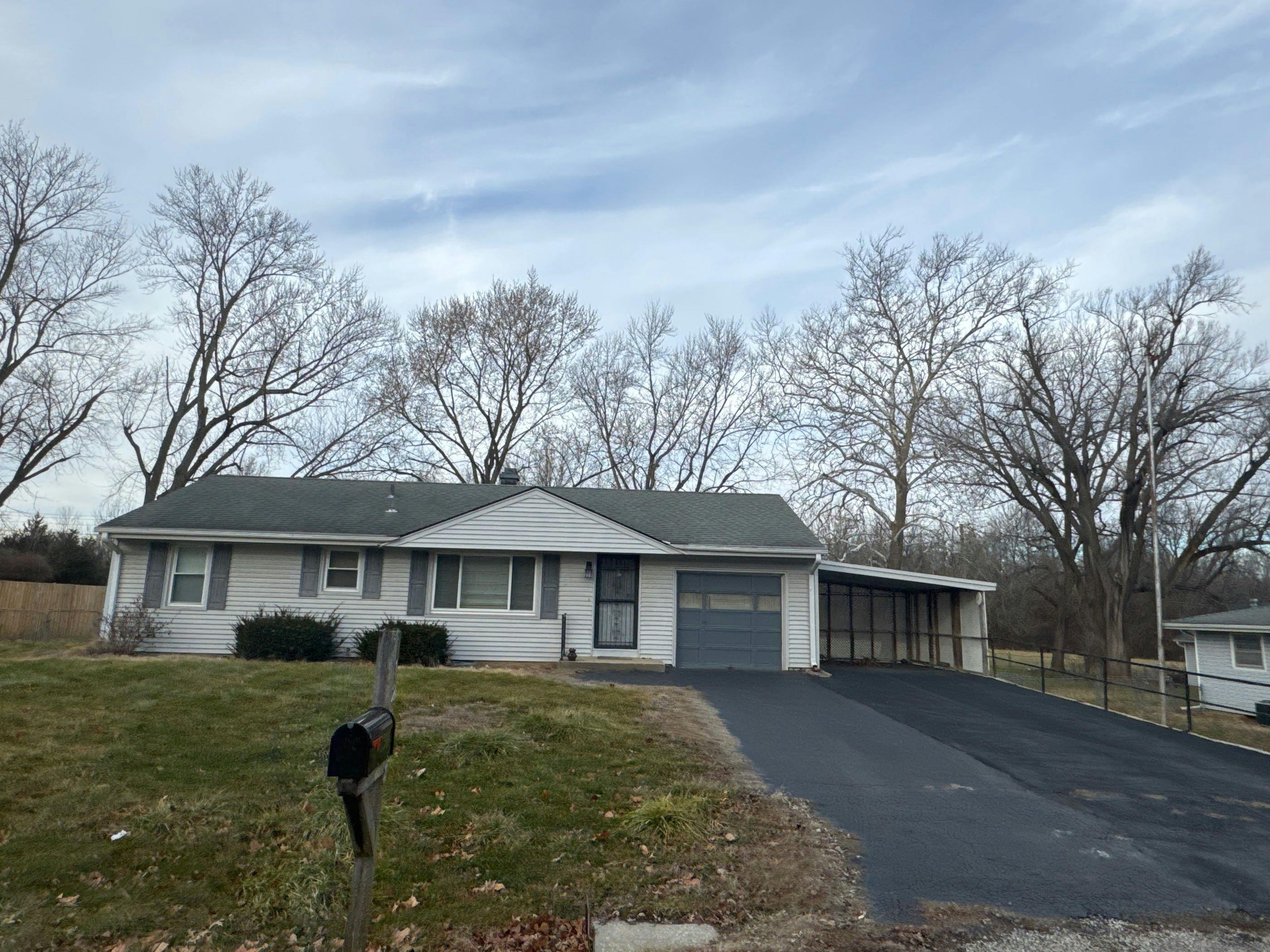 Virginia Ave, Kansas City, MO 64146
