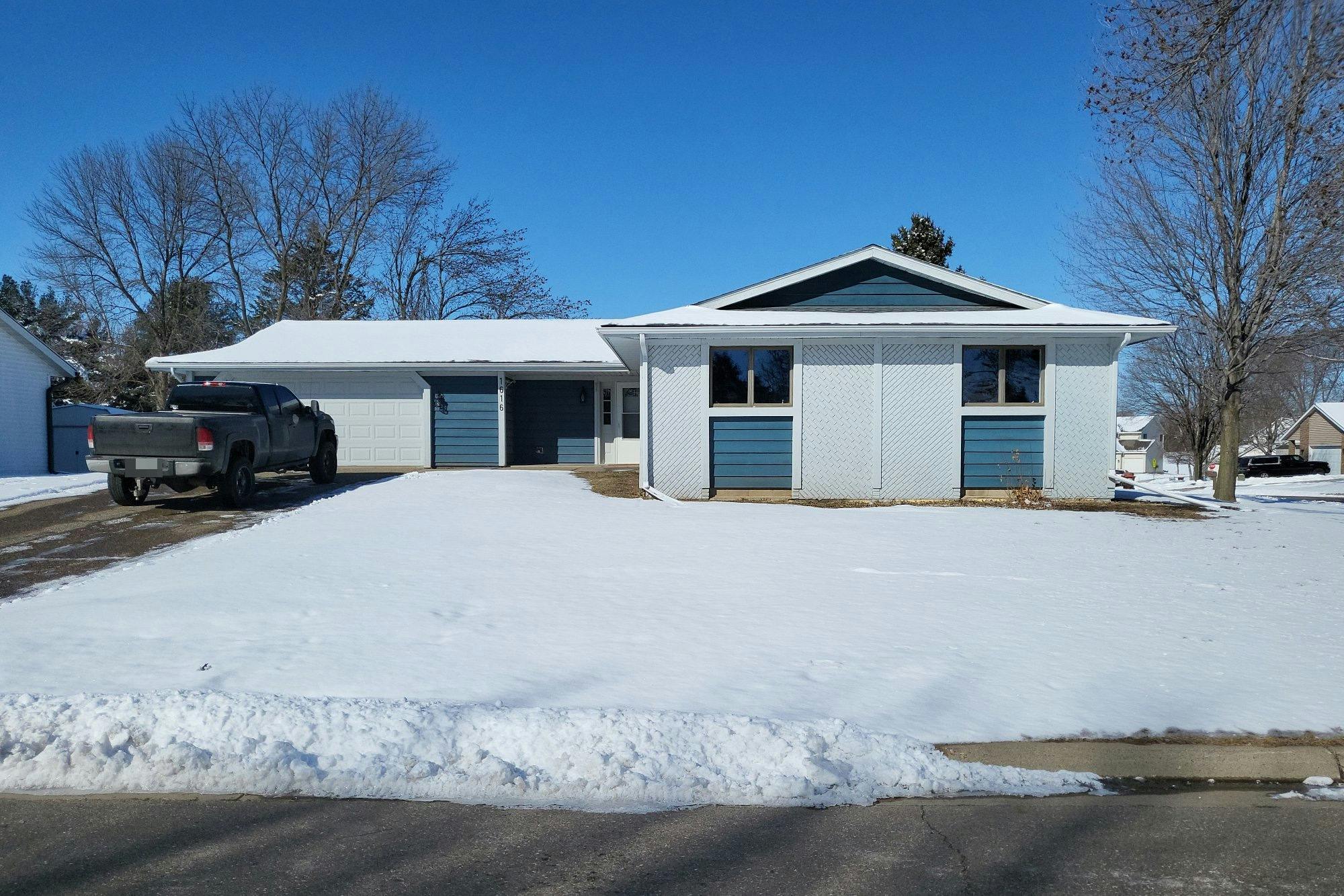Todd Ct, Hastings, MN 55033