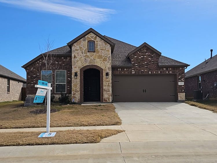 11132 Canyon Oak Street Aubrey, TX 76227, Denton County