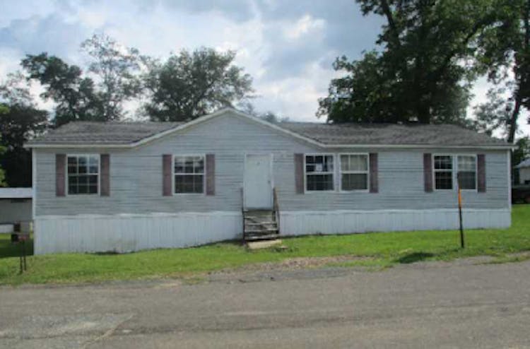 4330 Forest St Marianna, FL 32448, Jackson County