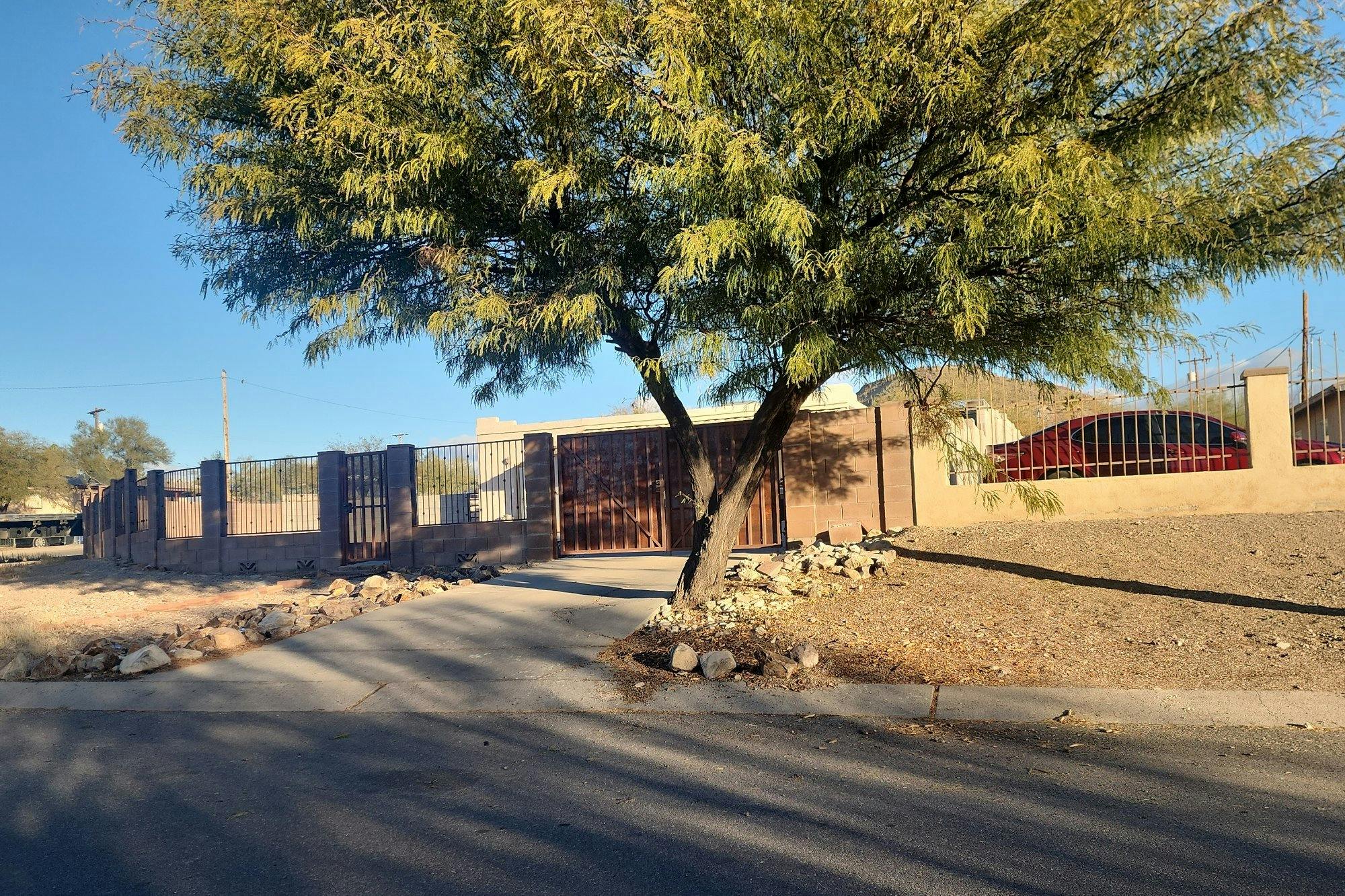 Calle Del Arroyito , Tucson, AZ 85713 #1