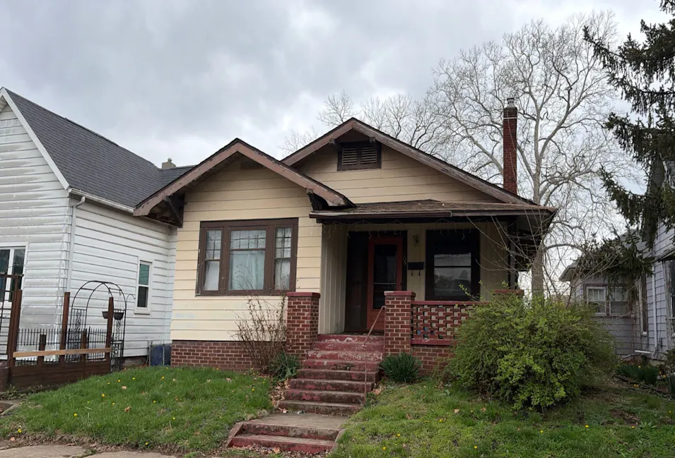 809 N Mulberry St Muncie, IN 47305, Delaware County