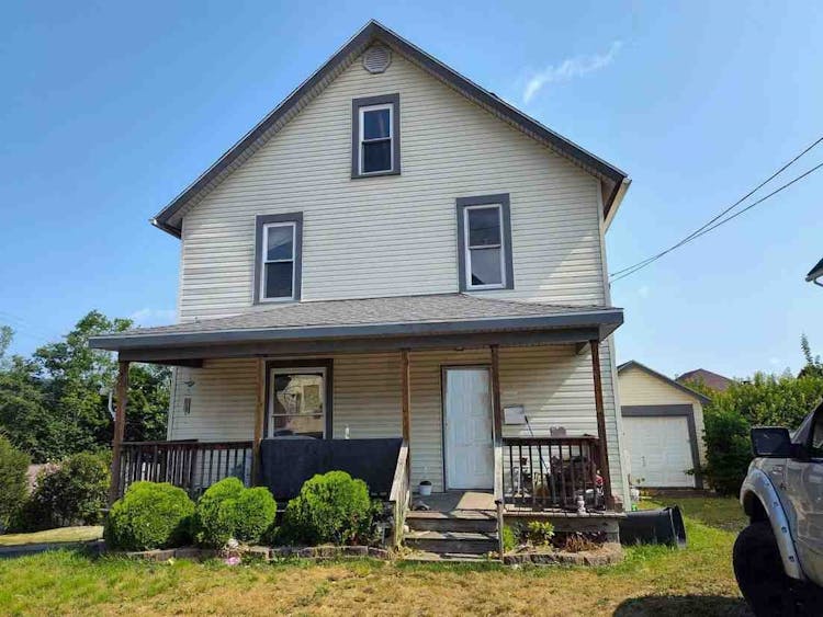 10 5th St Oil City, PA 16301, Venango County