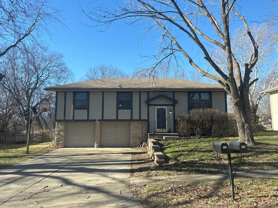 1129 NE 9th St Blue Springs, MO 64014, Jackson County