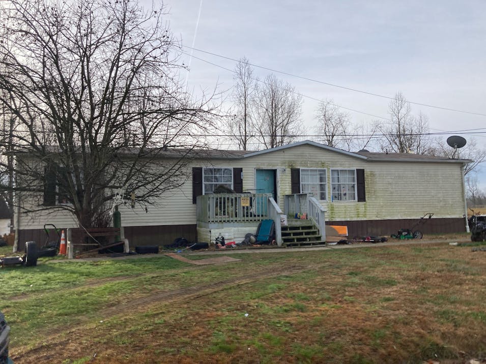 5456 Mt Union Rd Fraziers Bottom, WV 25082, Mason County