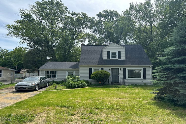 15711 S St Louis Avenue Markham, IL 60428, Cook County