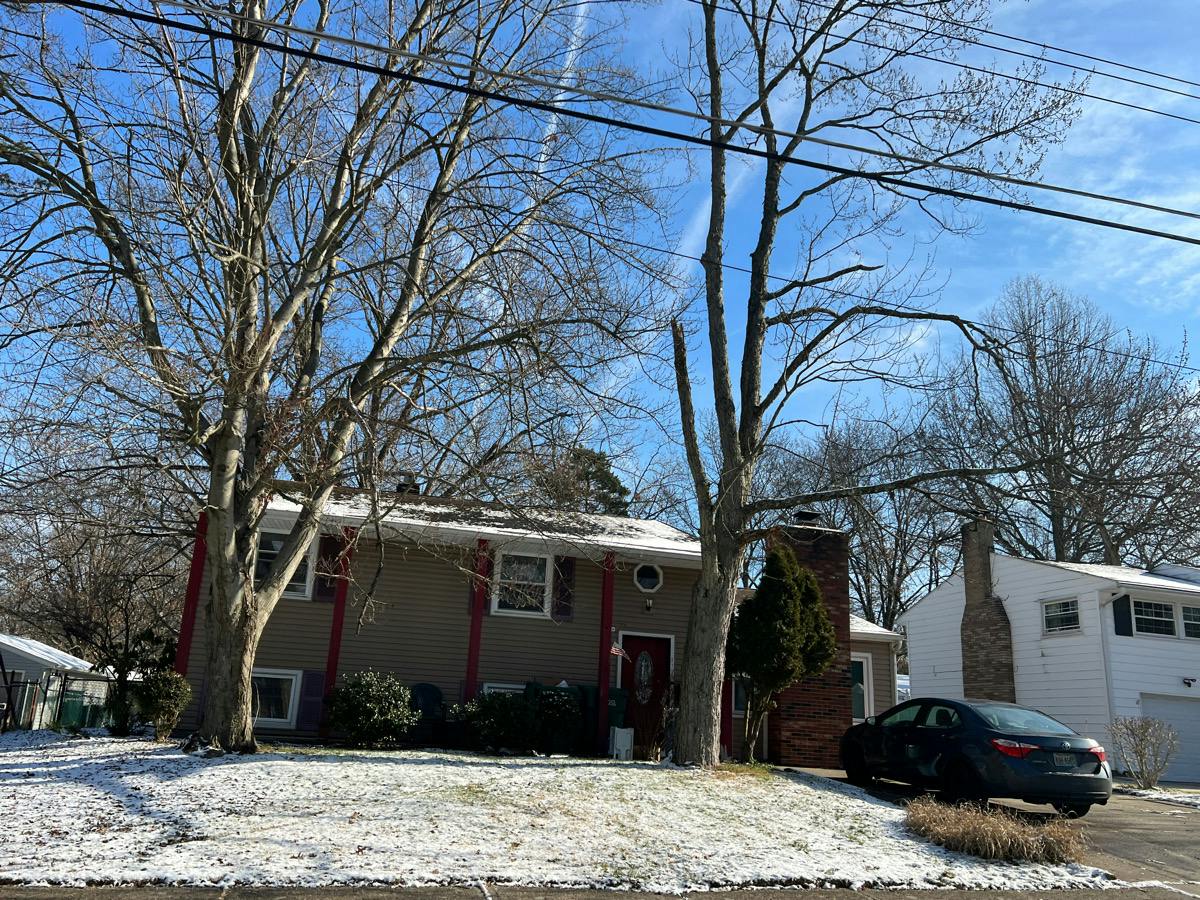 Charring Cross Dr, Stow, OH 44224