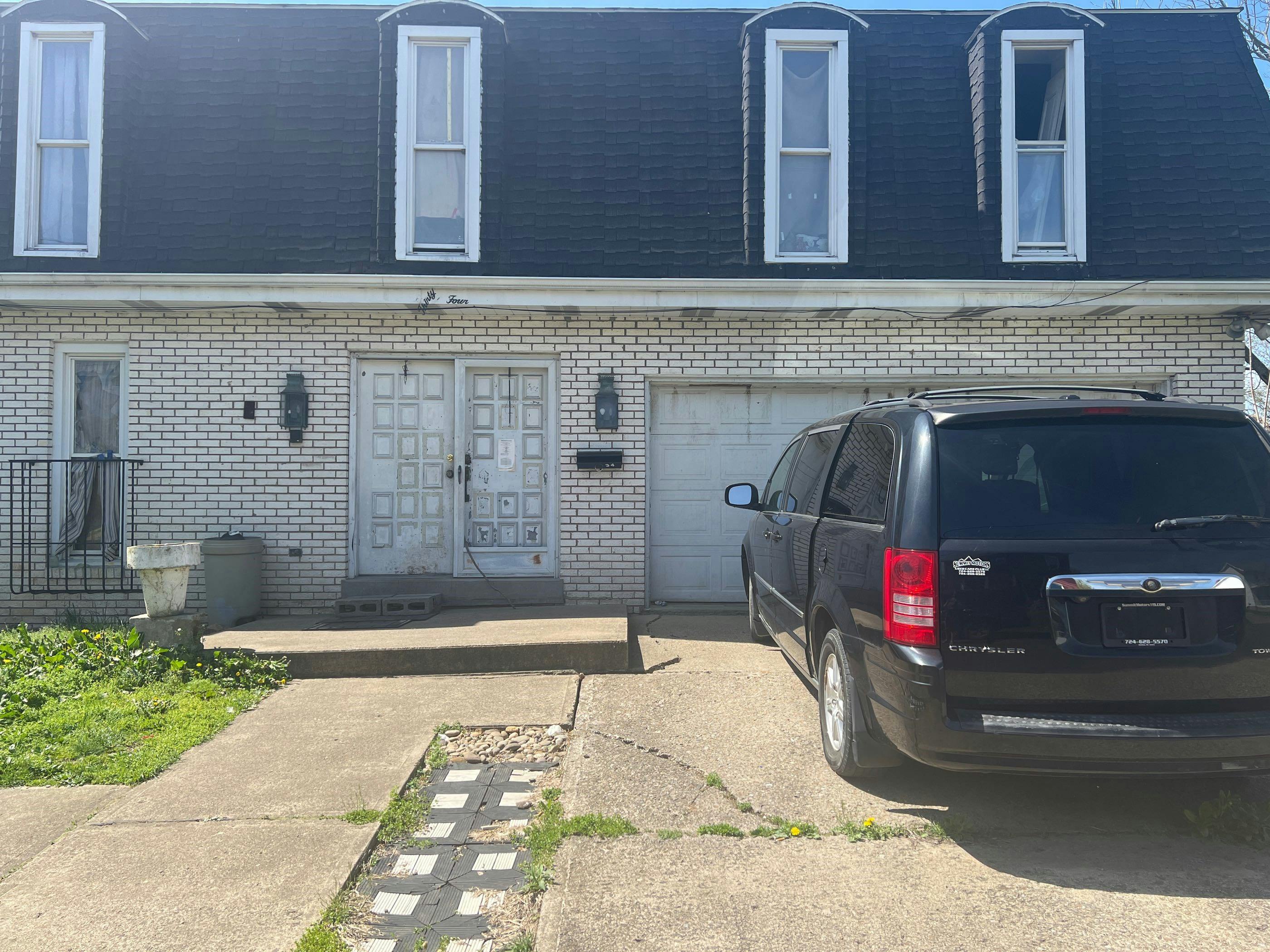First Ave, Dunbar, PA 15431