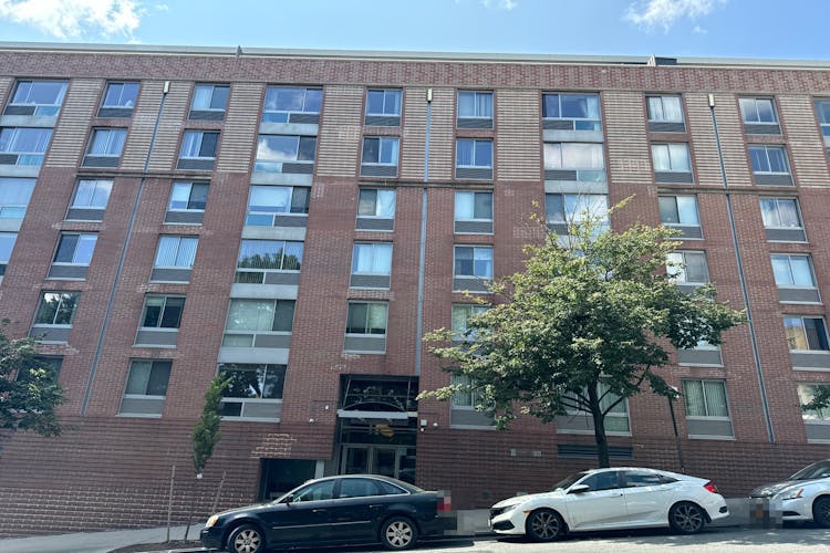 330 W 145th St New York, NY 10039, New York County