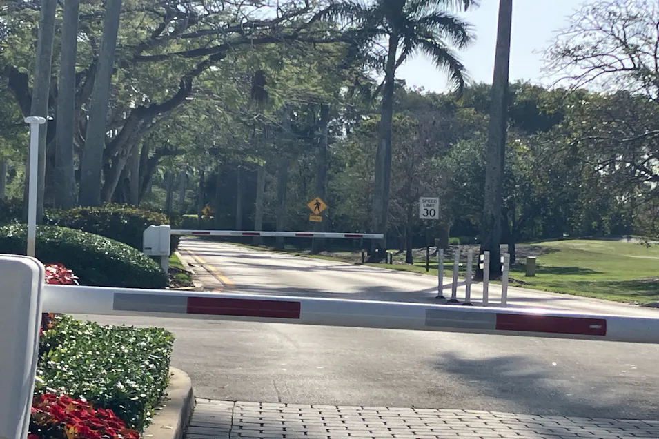 15842sw10 St Pembroke Pines, FL 33027, Broward County
