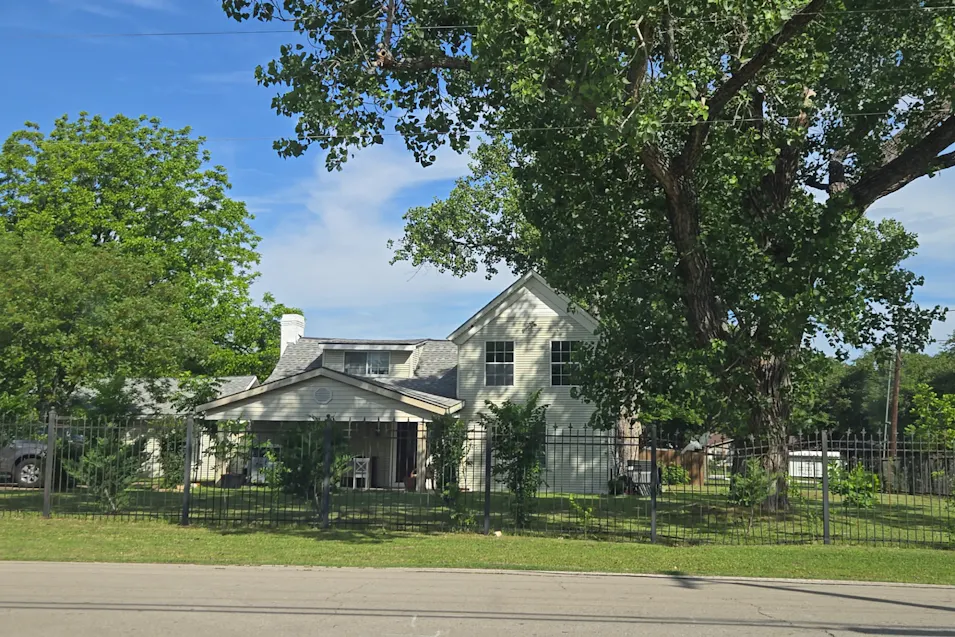429 Gatewood Rd Garland, TX 75043, Dallas County