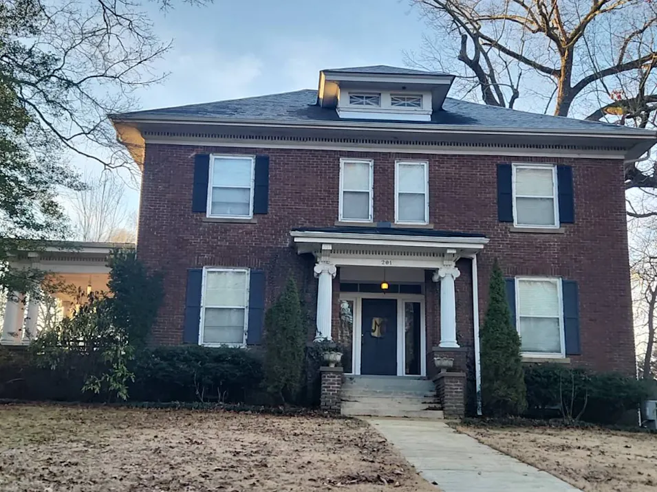 201 Park Blvd Sheffield, AL 35660, Colbert County